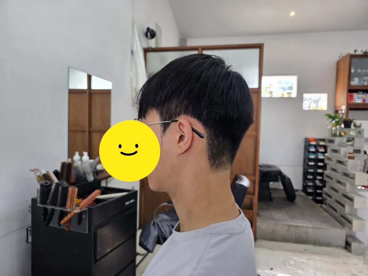 Finished style with lines defined by the cut and down perm
