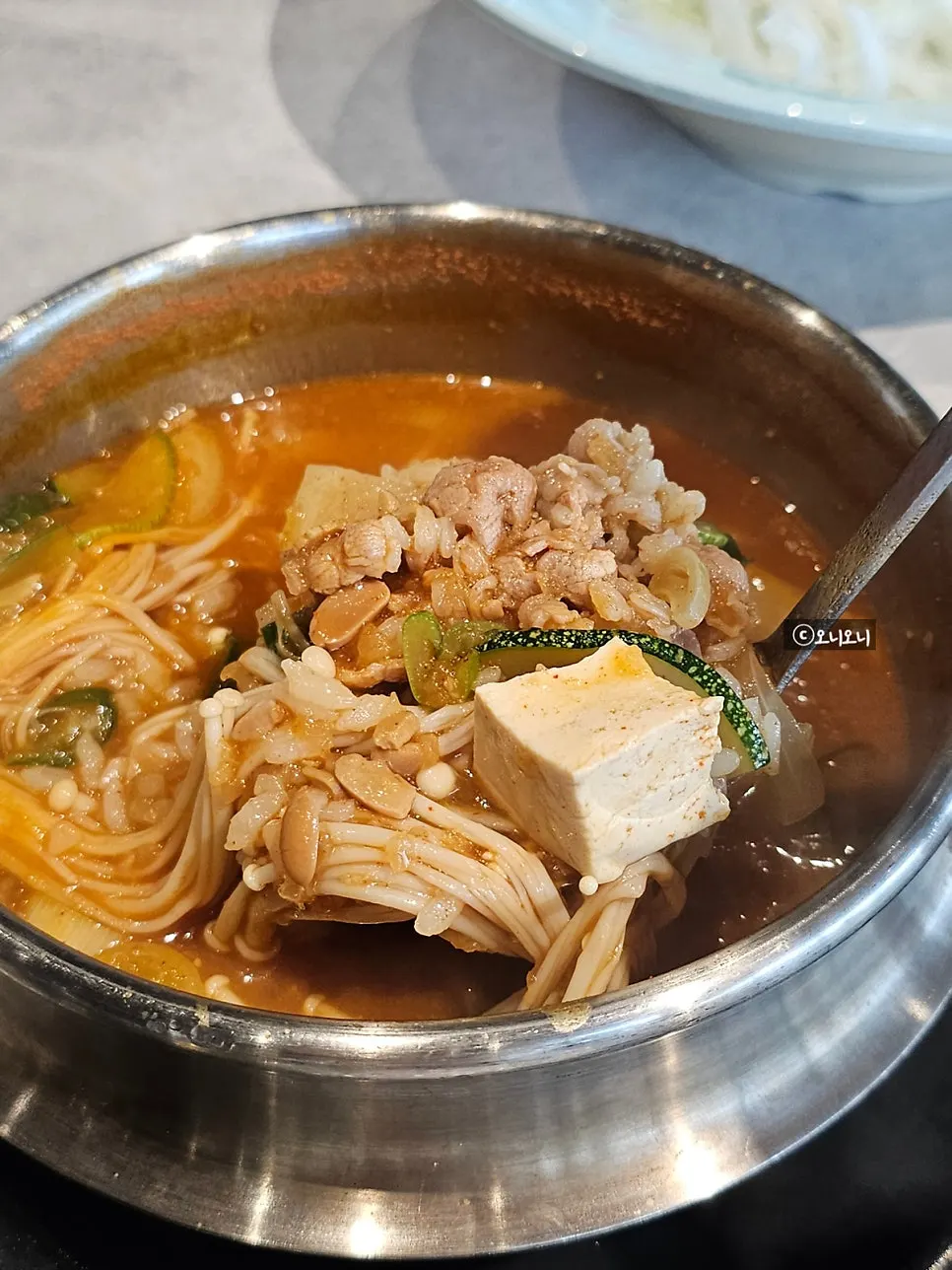 Bubbling doenjang sulbap at Manpo Garden
