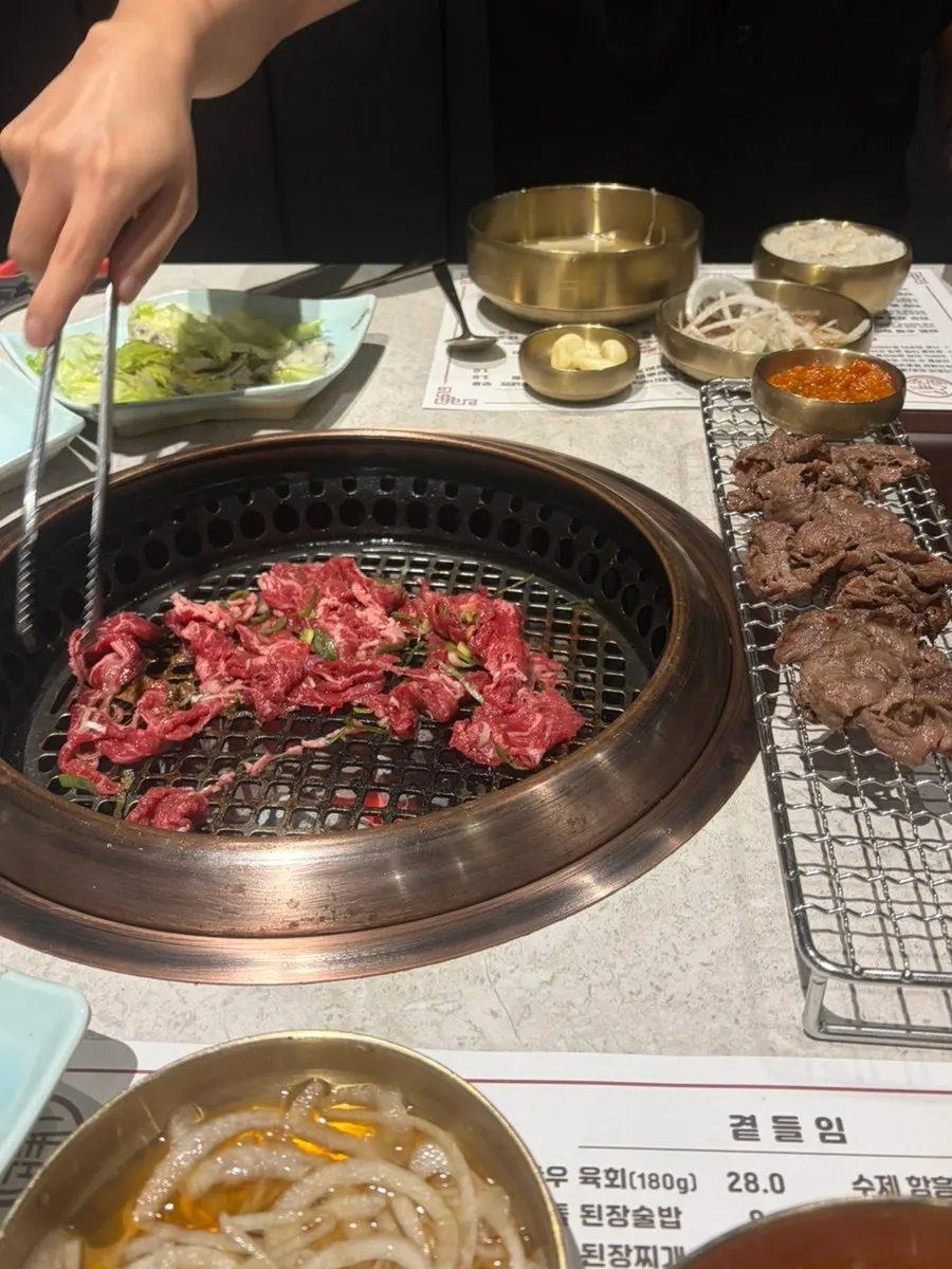 Close-up of the hanwoo bulgogi grilled to the right doneness