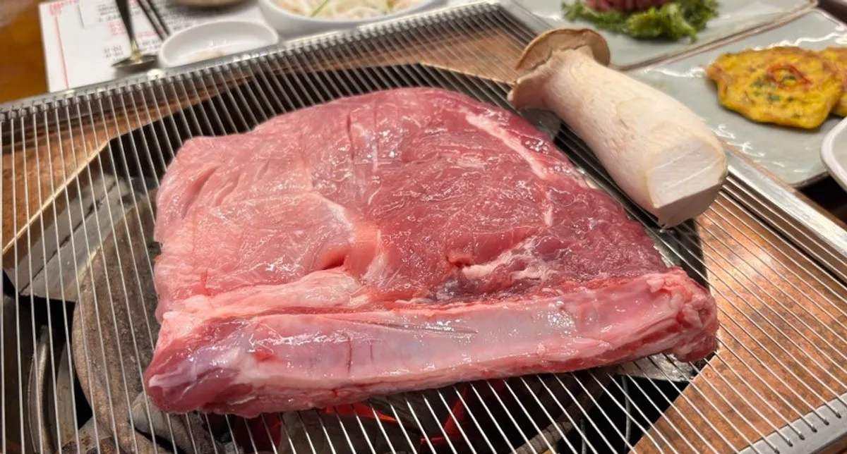 만포갈비 양주본점 기본찬과 돼지갈비 한 상