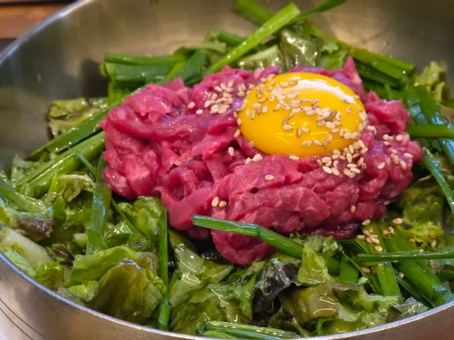 Seasoned galbi wrapped in lettuce