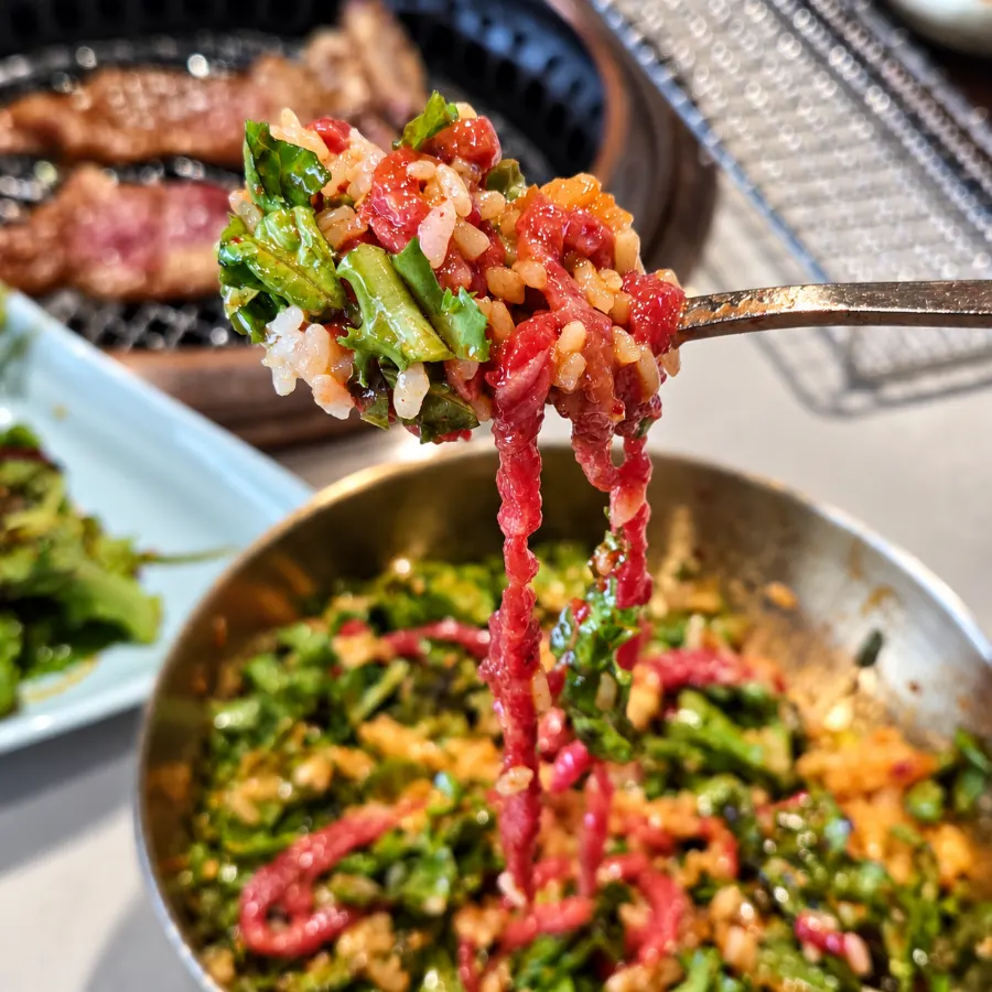 만포가든 육회비빔밥 한 그릇