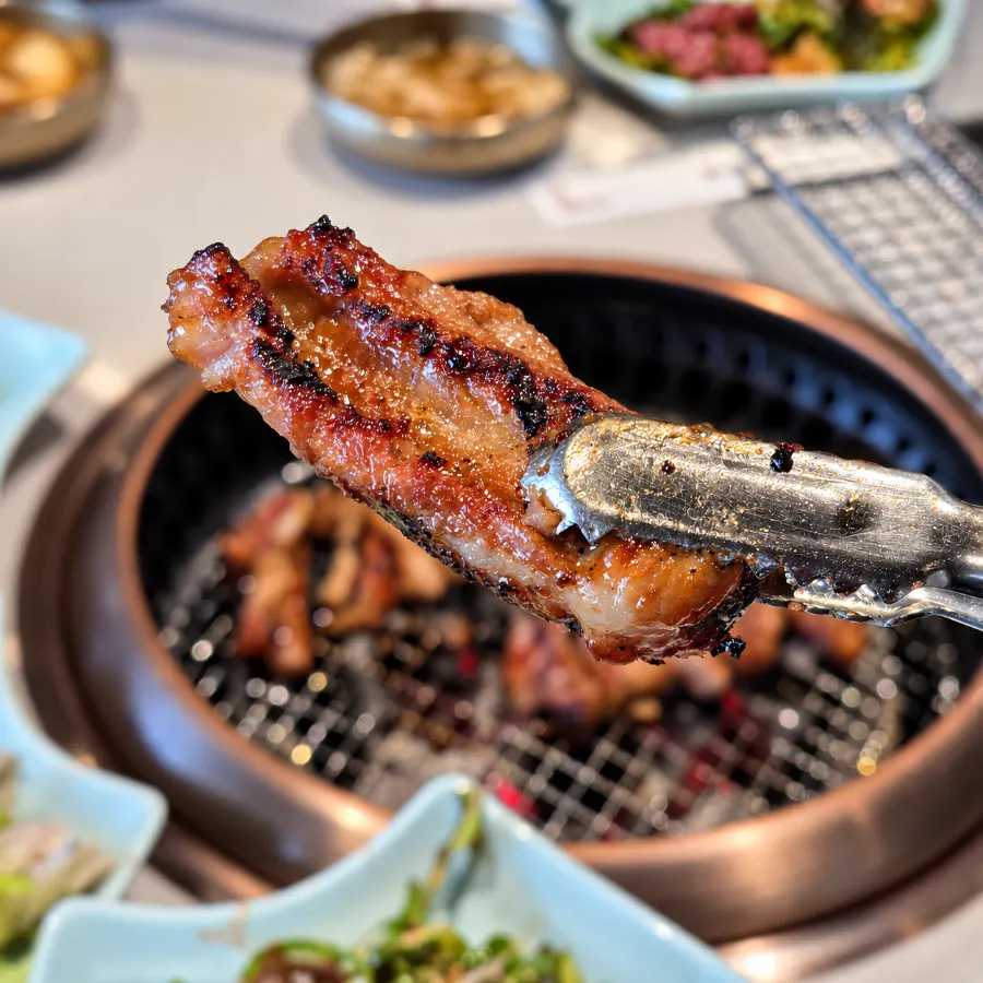 뼈에서 살이 떨어지는 수제갈비