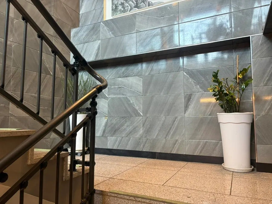 Reserved seating prepared on the 1st floor