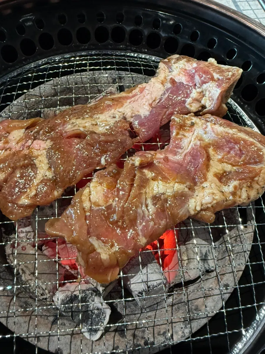 A plate of fully grilled marinated galbi