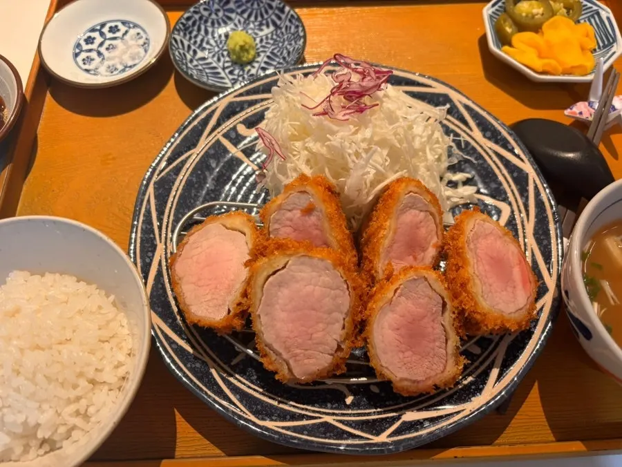 Stretchy cheese katsu
