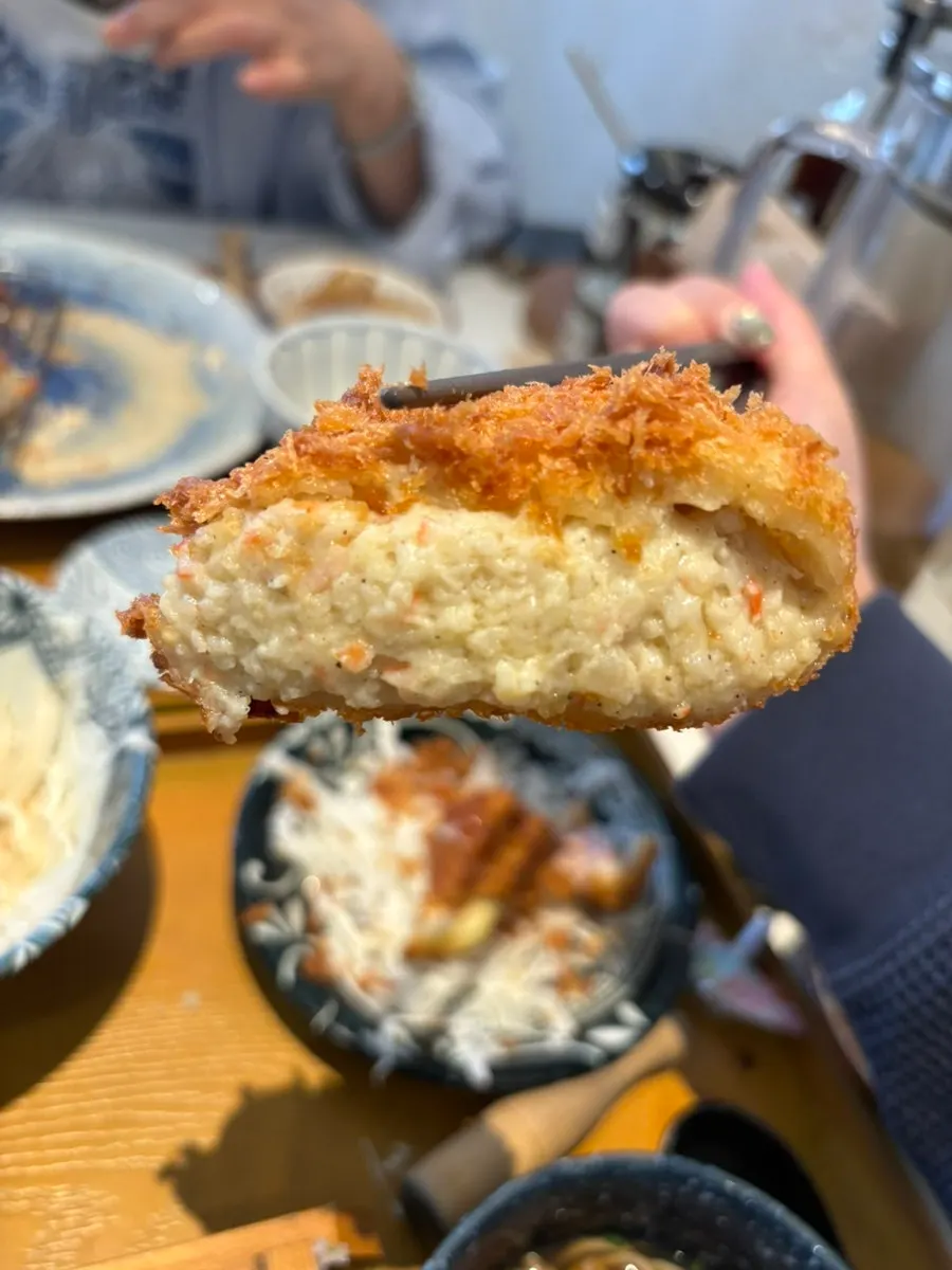 Cross-section of the crab croquette