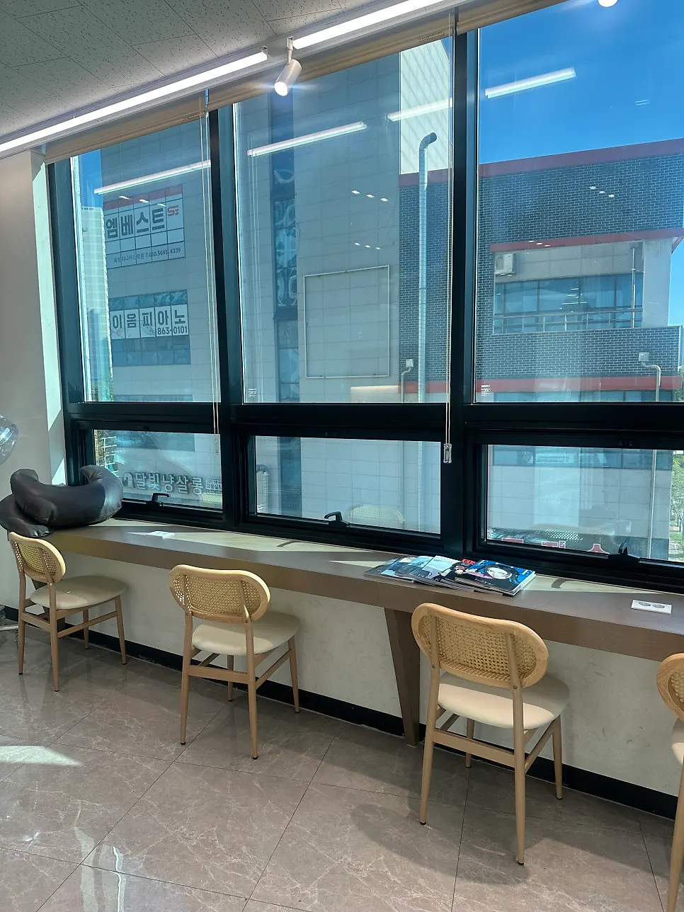 Carefully styled decor and mirror station