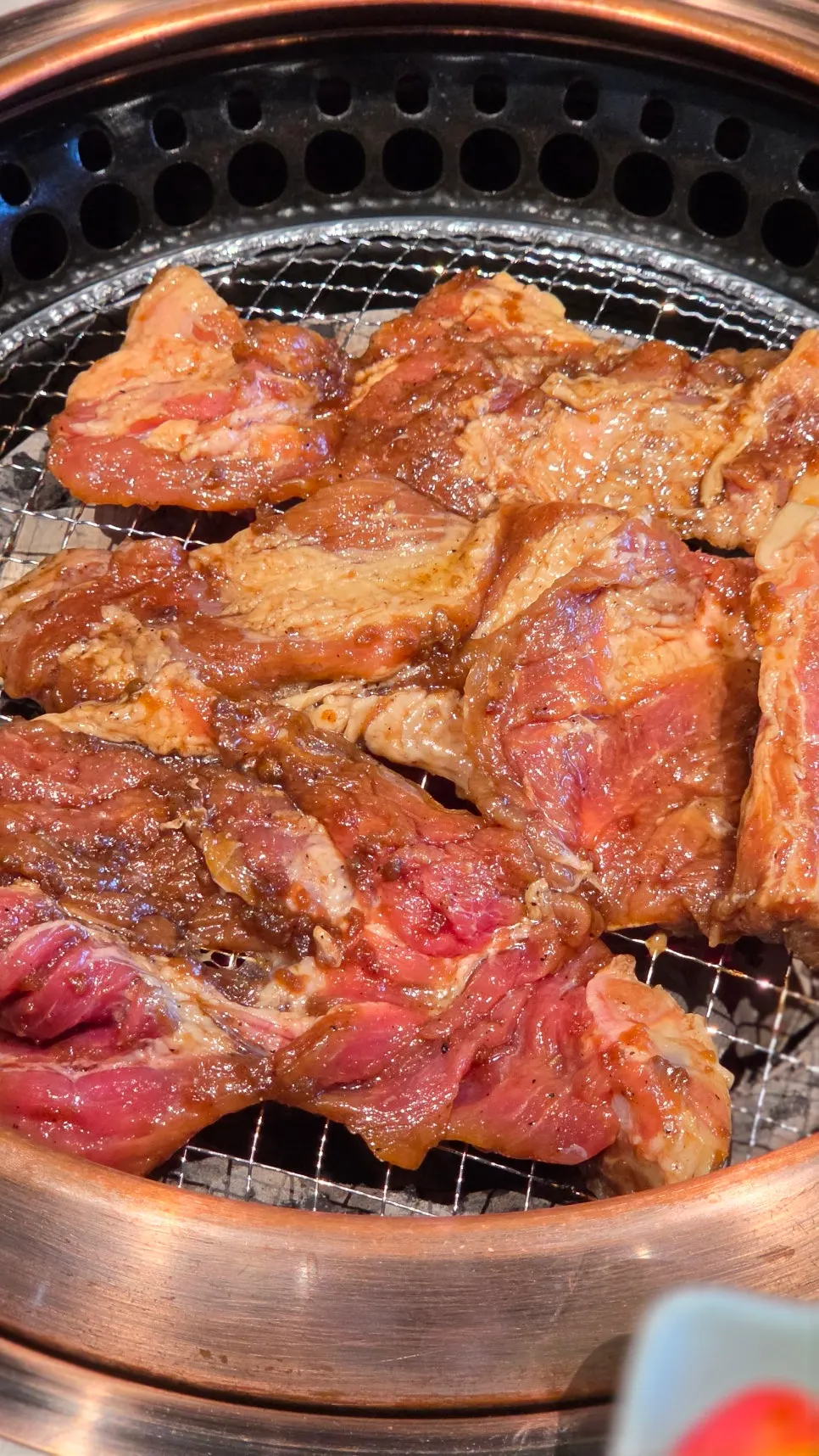 Manpo Garden's seasoned pork galbi on the pan