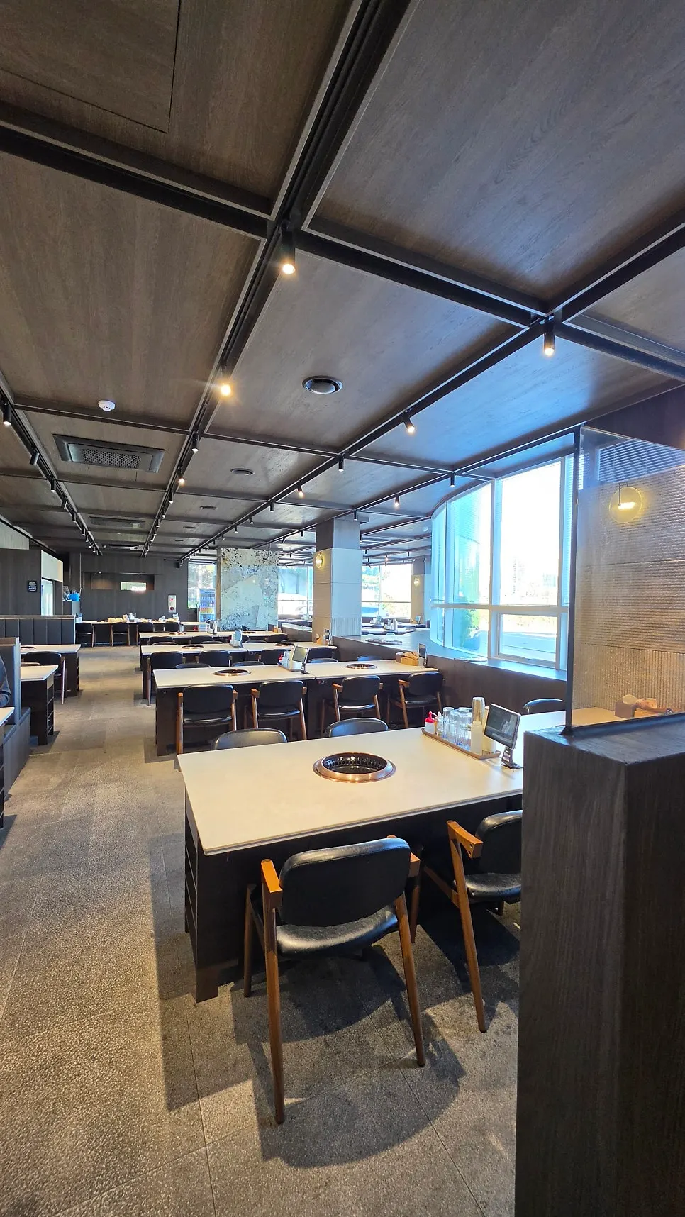 Manpo Garden's weekday galbi set spread