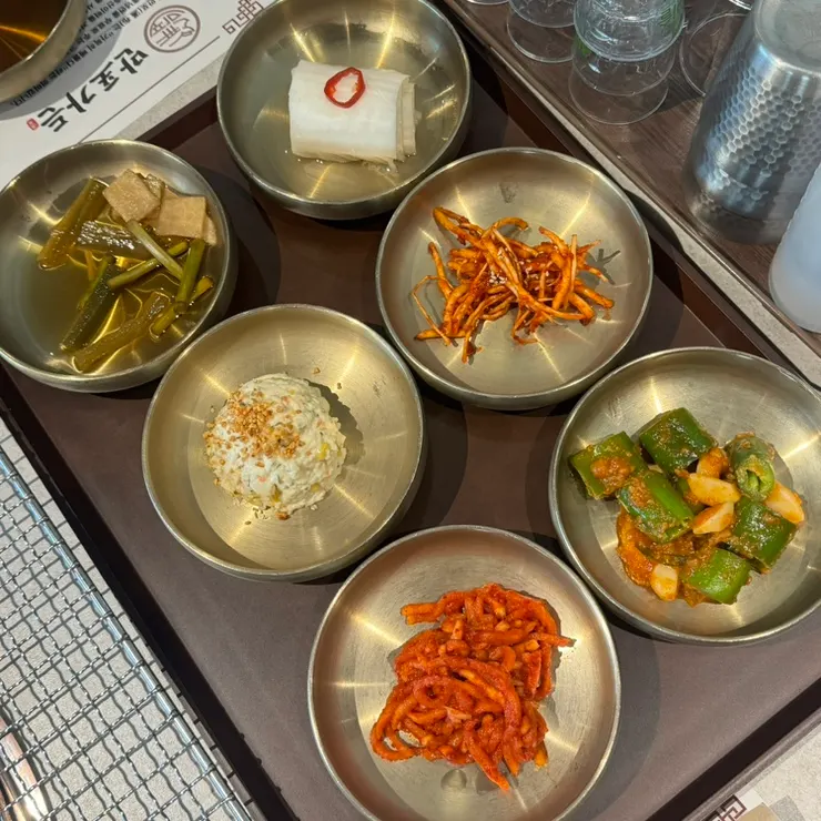 만포가든 기본 반찬 한 상