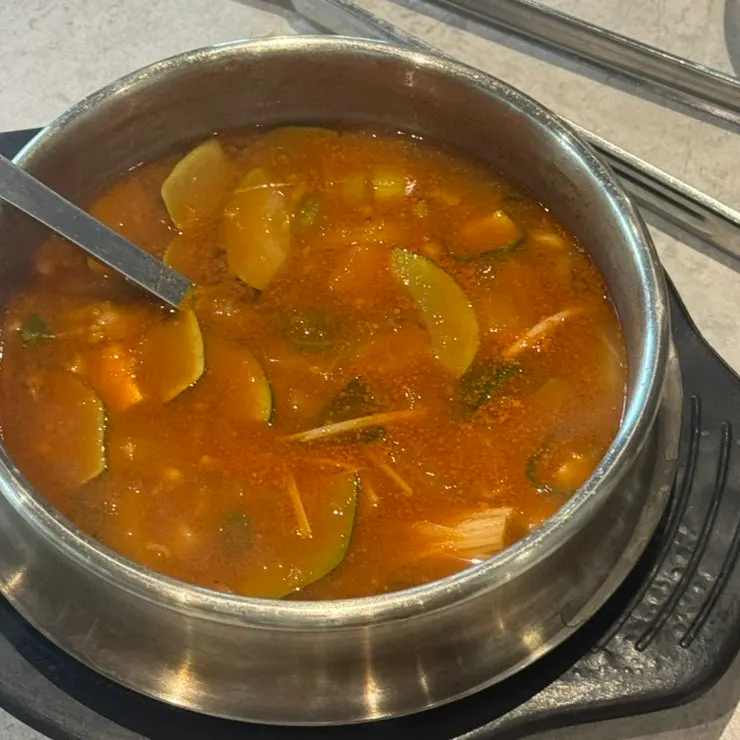 만포가든 육회비빔밥