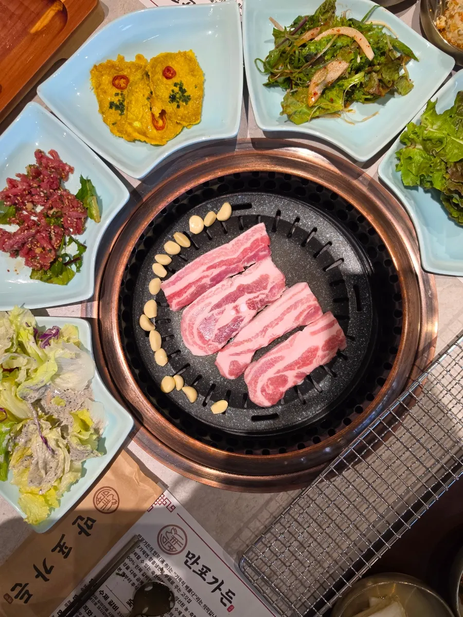 Pork belly arranged on a wooden board
