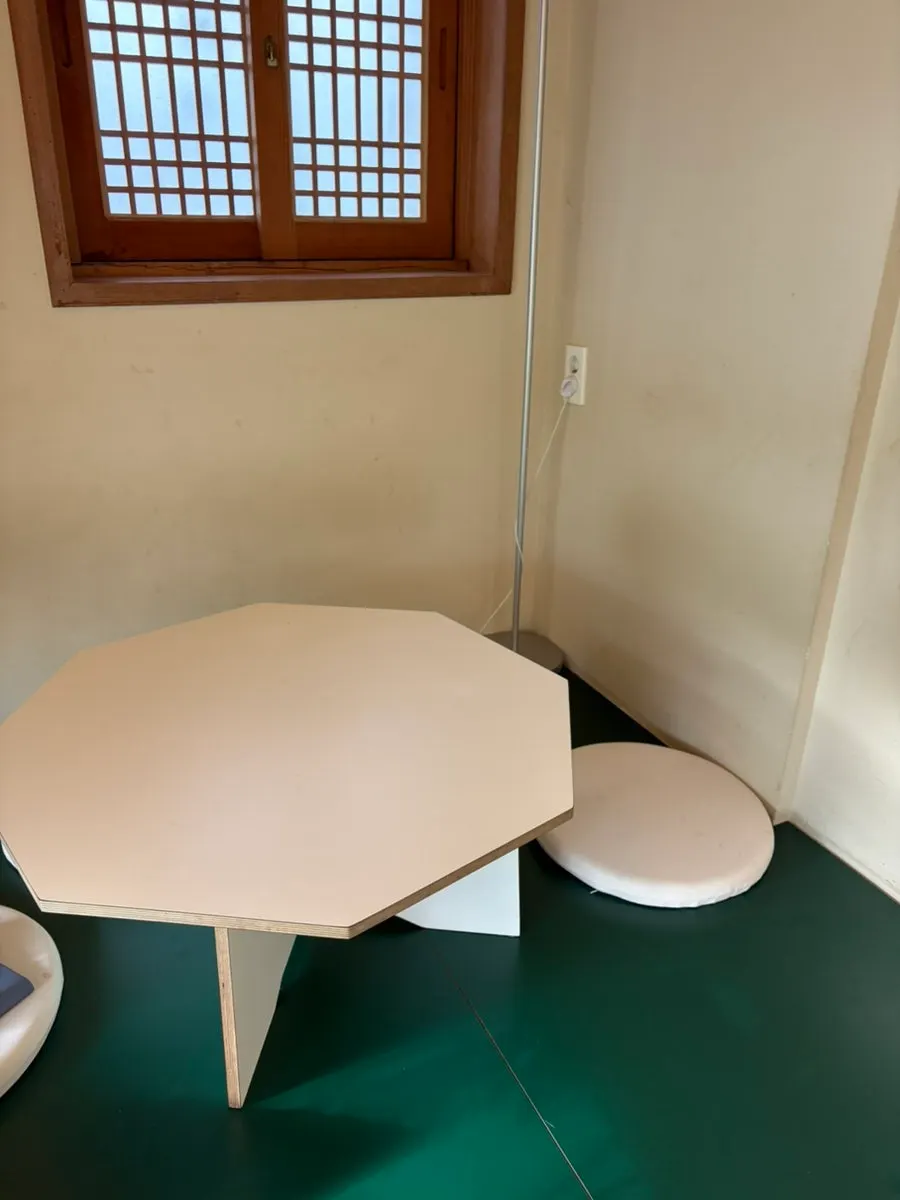 Floor seating area with a window view