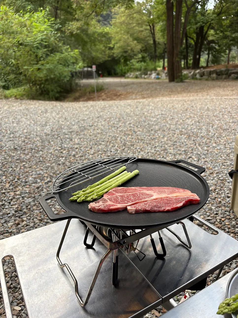 A juicy grilled piece of top-grade hanwoo