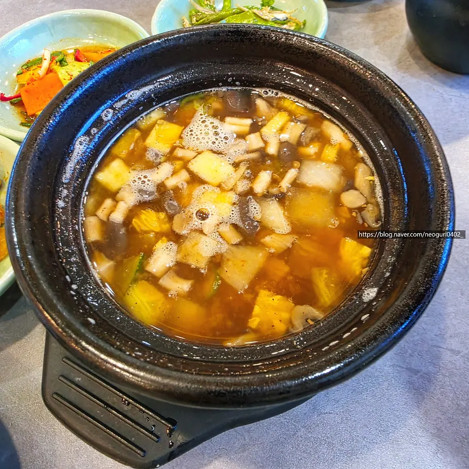 씨간장 한우 떡갈비와 코스 음식
