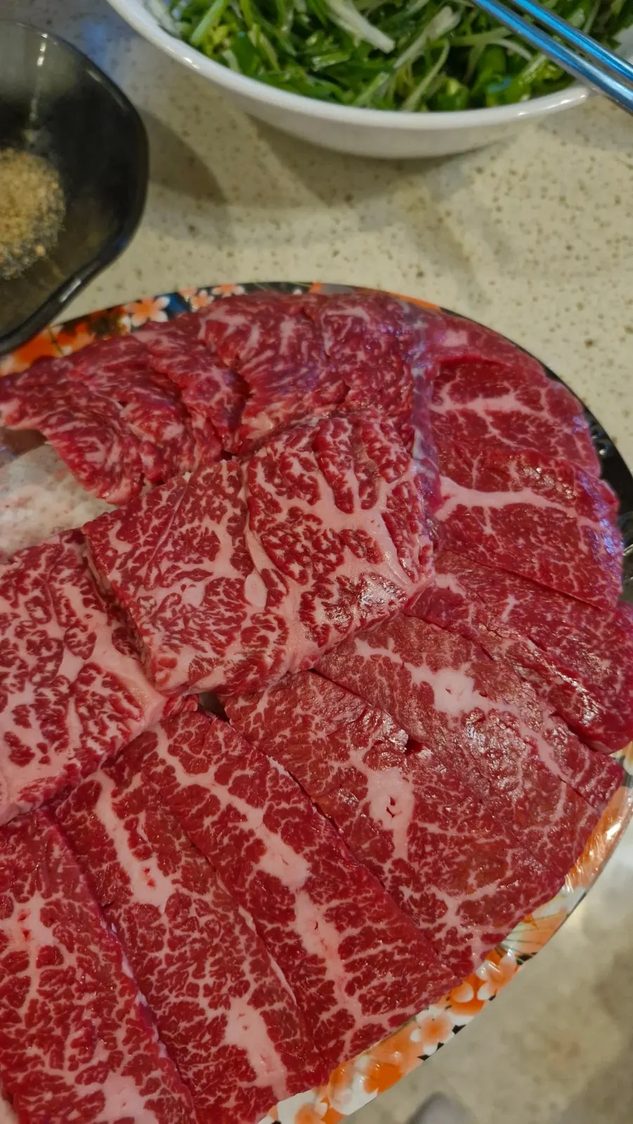 Hanwoo sliced to just the right thickness for grilling