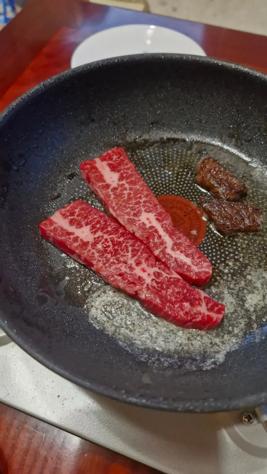 Hanwoo finished off with butter on the grill