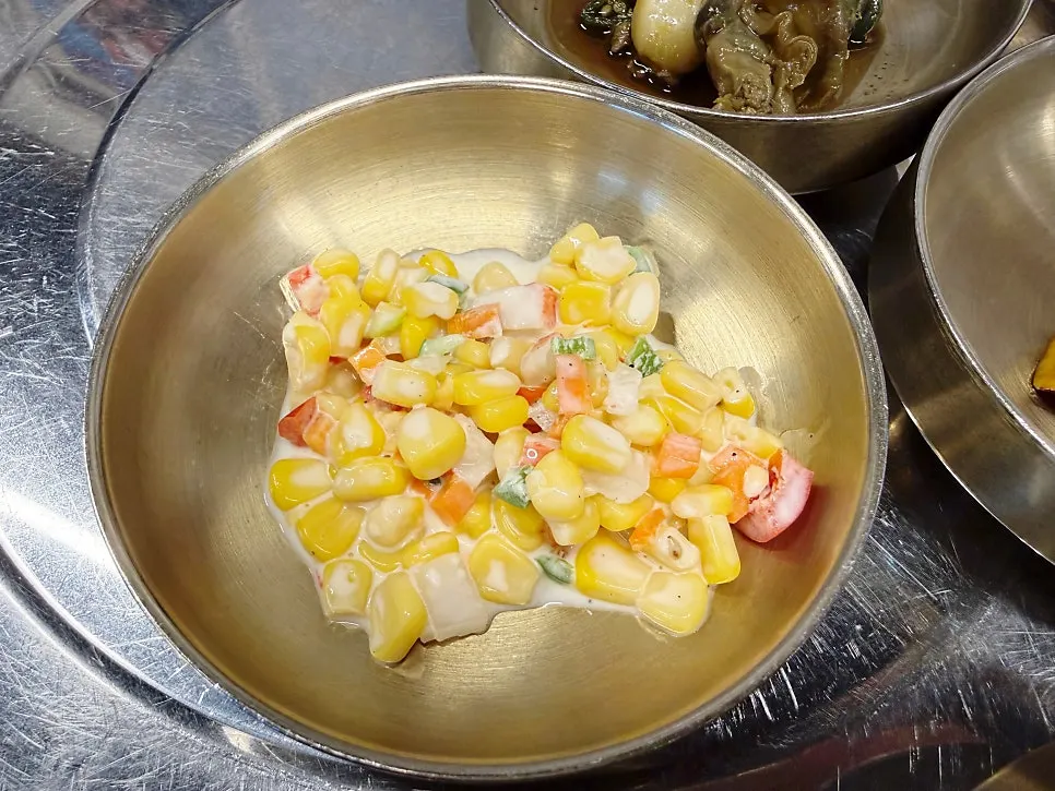 Wando Sanghoe's basic side dishes including sweet potato