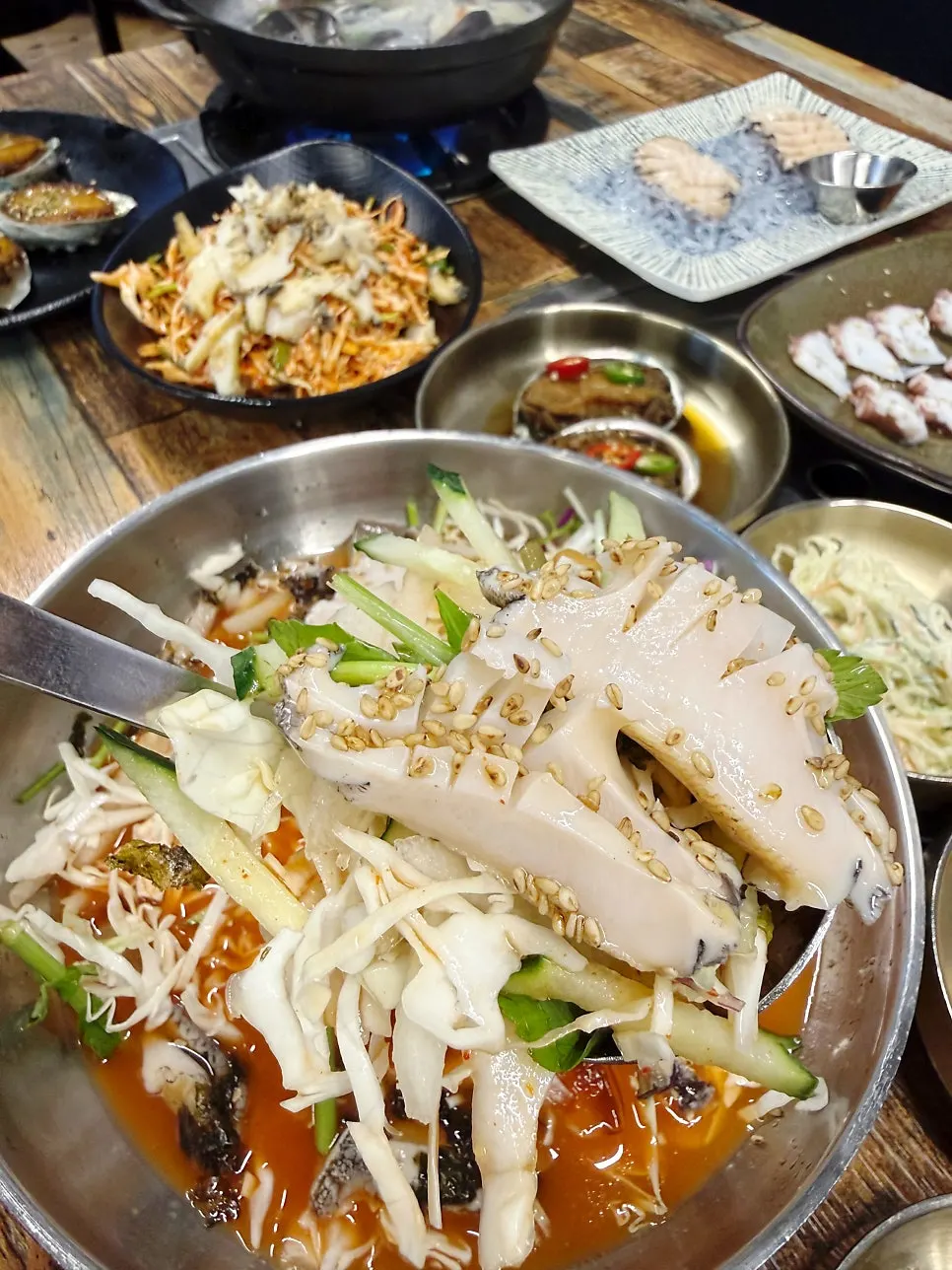 The abalone course spread, unchanged after two years