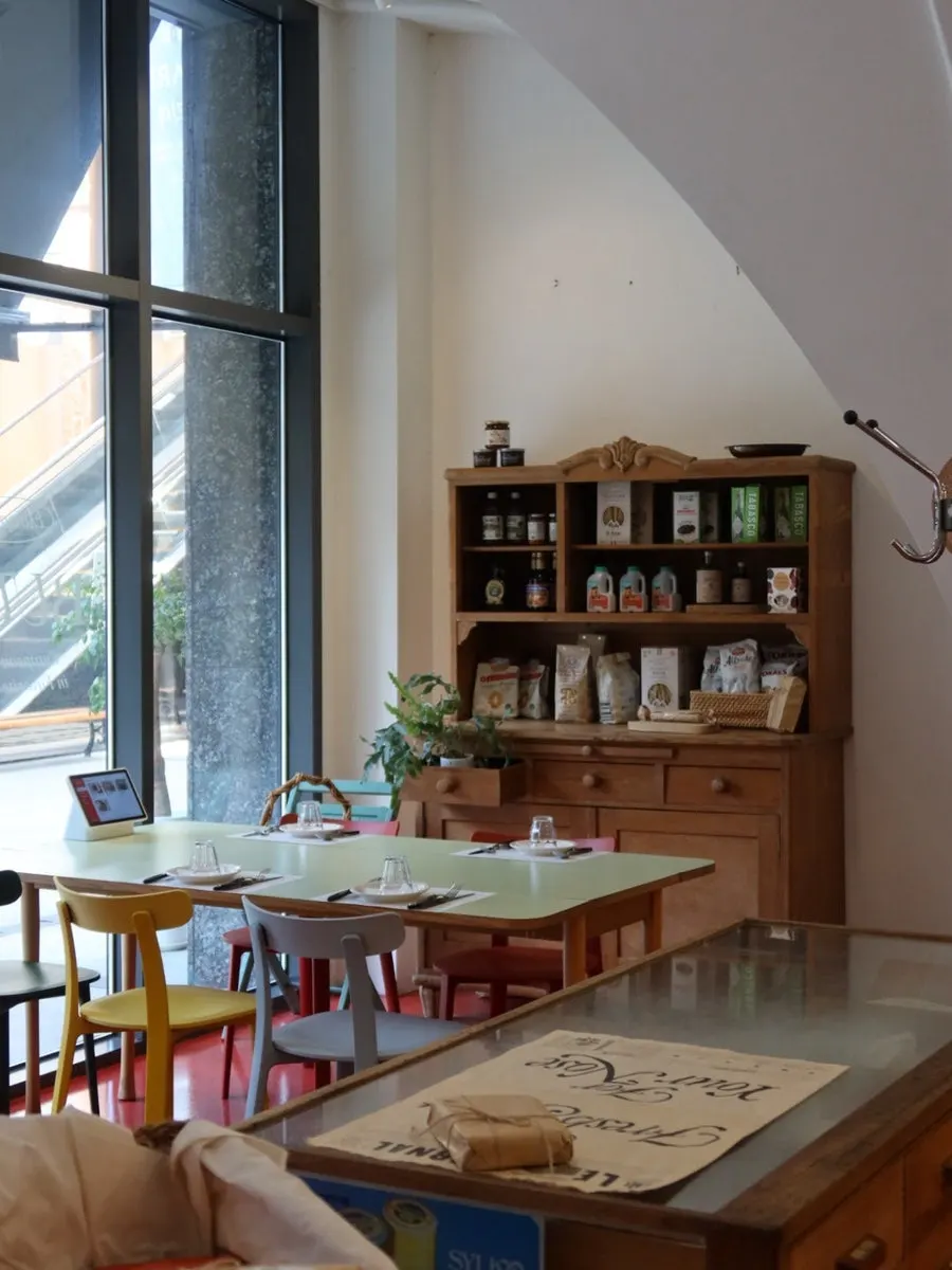 European-style restaurant atmosphere