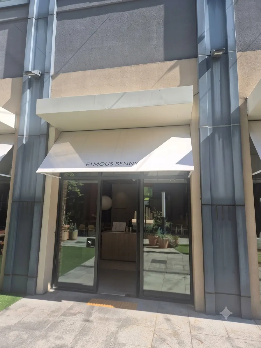 Famous Venny Yangsan Oslo Park Branch brunch café