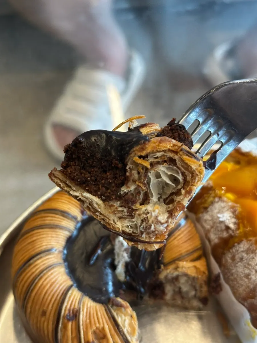 Chestnut-paste pastry and chocolate shot