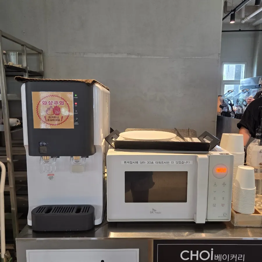 초이 본점 3층 야외 공간