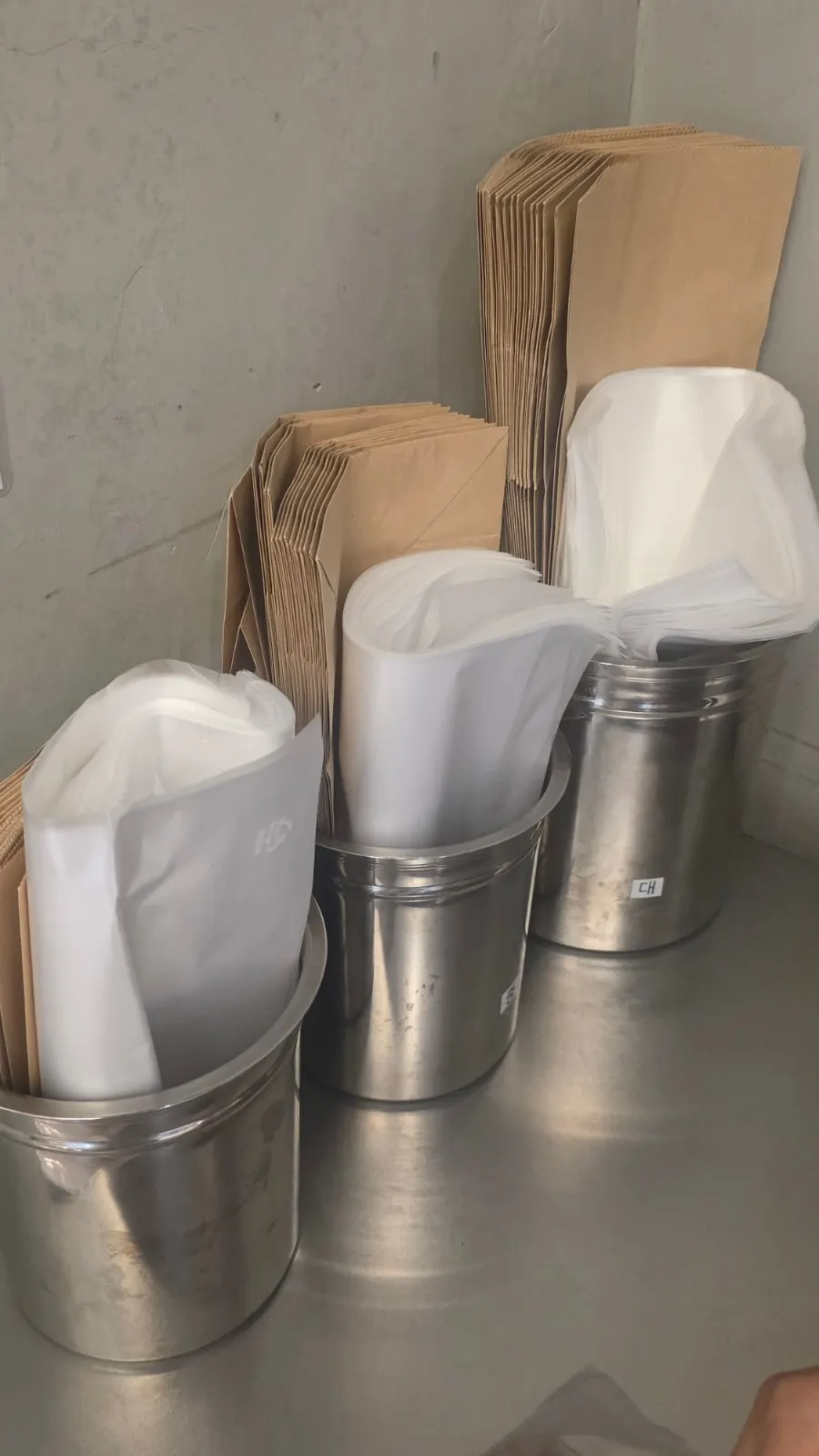 Packing supplies at the self-packing station