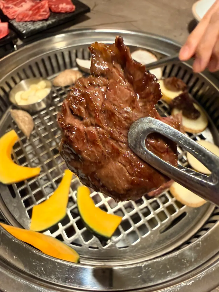 Cross-section of Korean beef grilled to a pink medium-rare