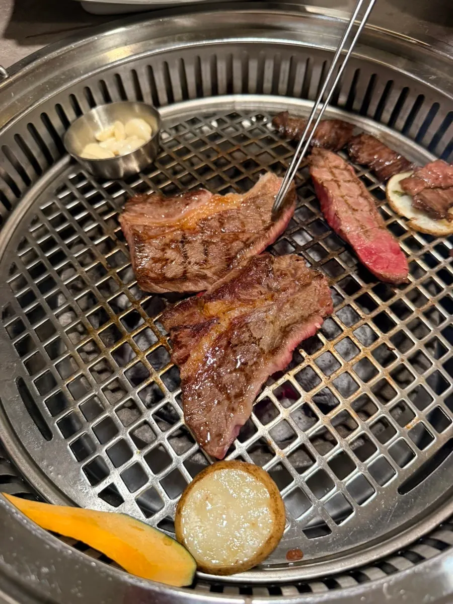 Deungsim cooking over charcoal