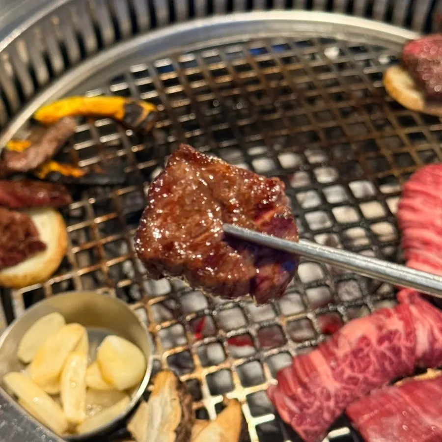 Grilling Korean beef over bijangtan charcoal