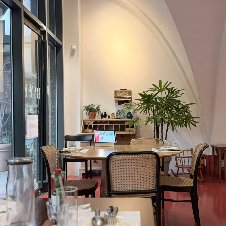 Tables and lighting atmosphere at Bueokgan Restaurant