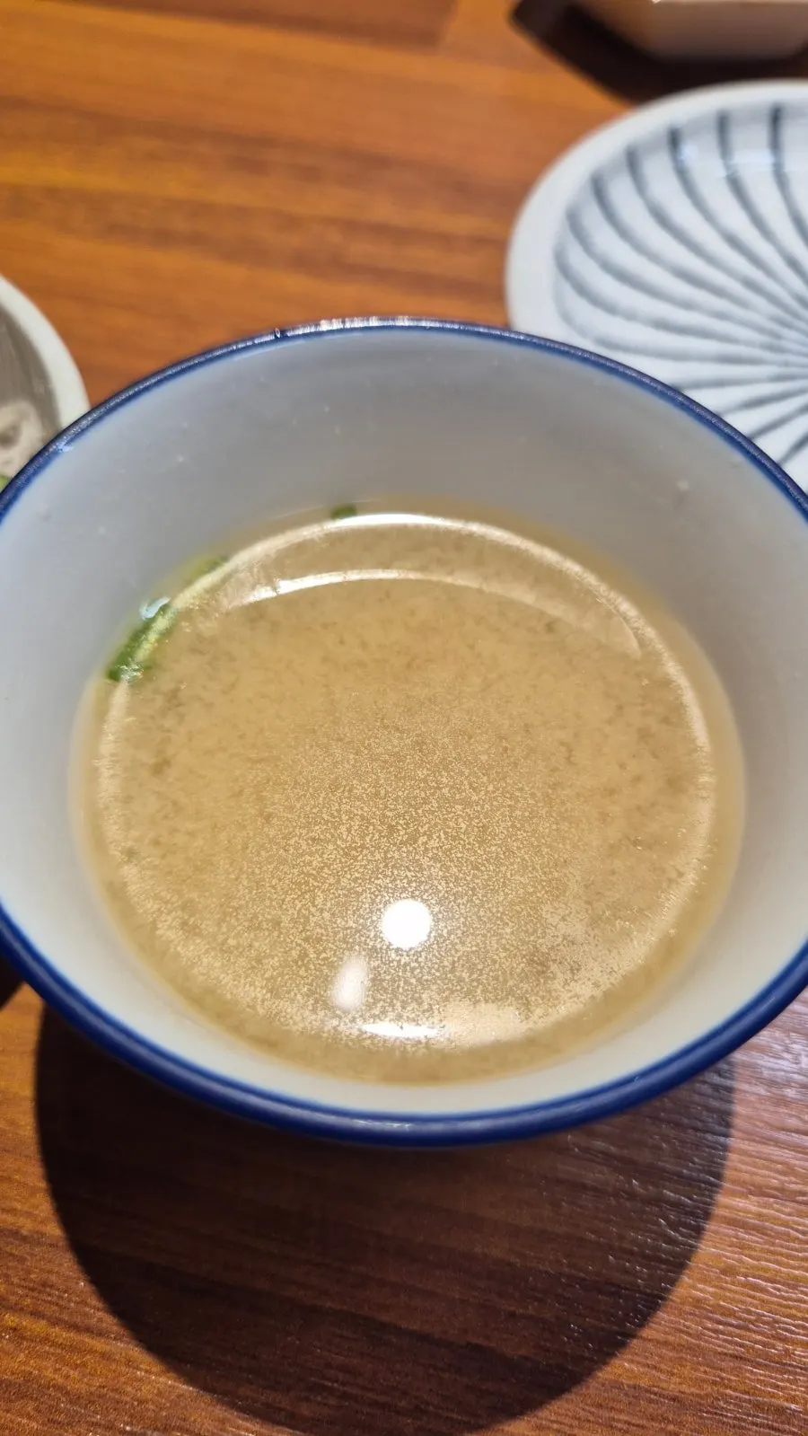 함께 나온 따뜻한 장국