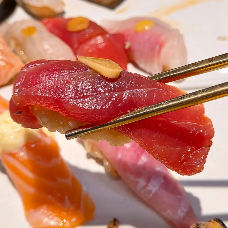 White fish sushi at Shirokuma
