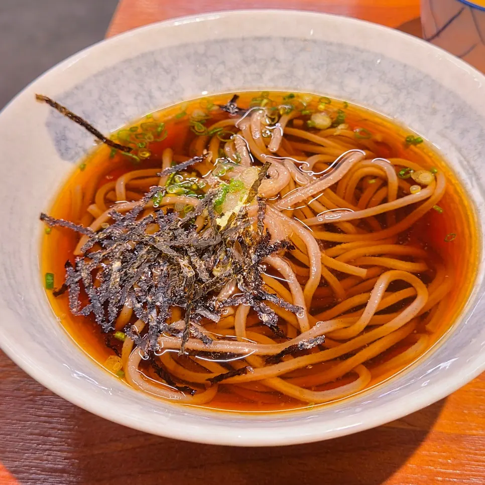 Udon and soba served with the lunch set