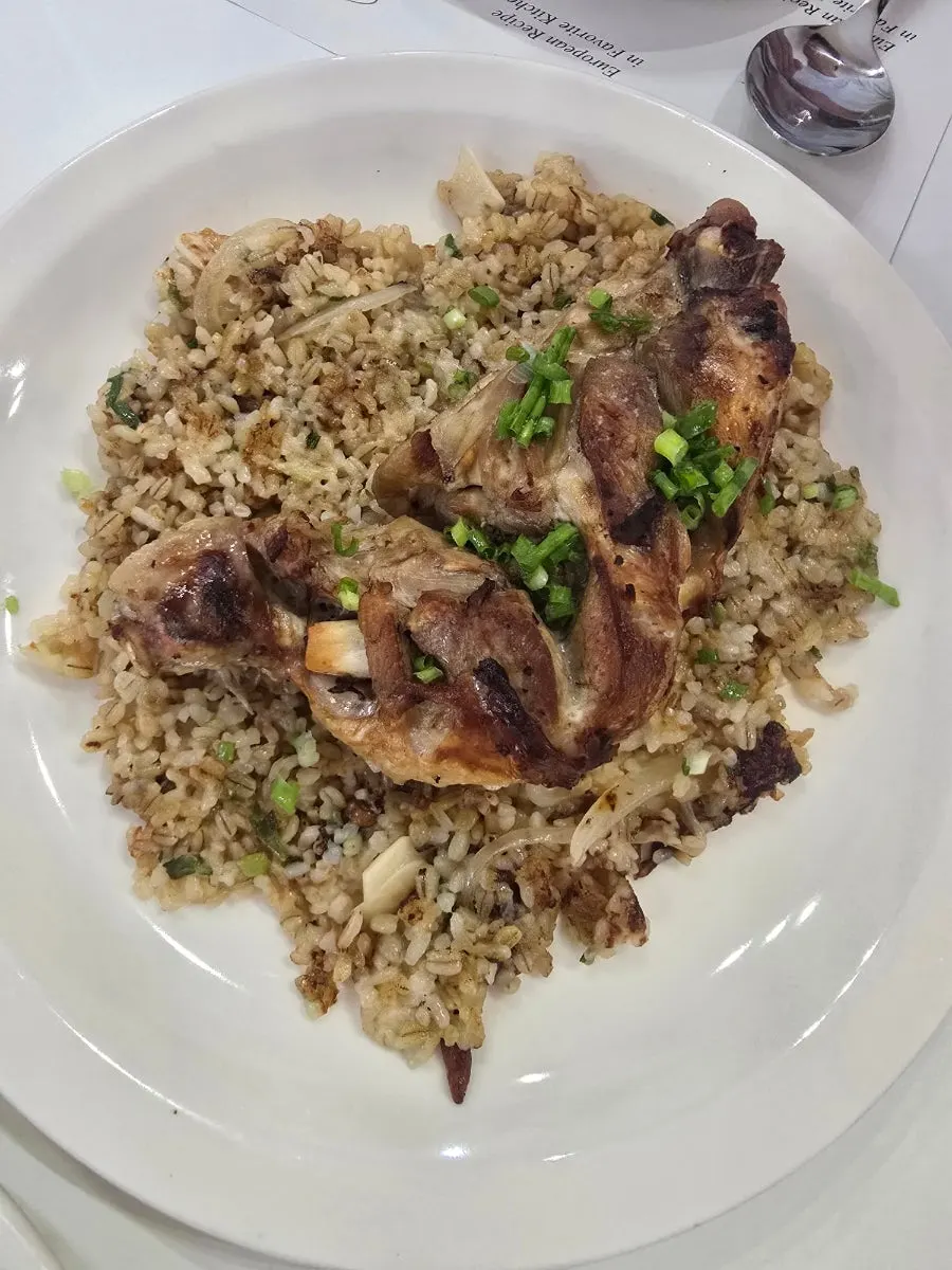 Sous vide chicken thigh dish at Bueokgan Restaurant