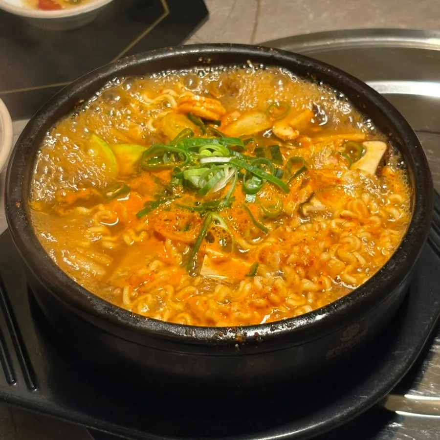 Beef soybean-paste ramen