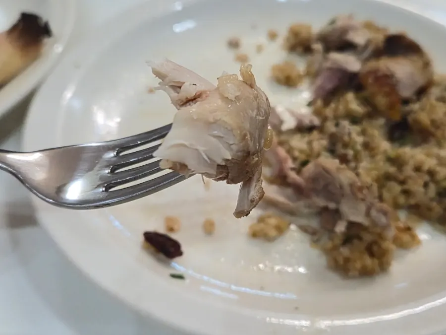 야들야들한 닭다리살 필라프