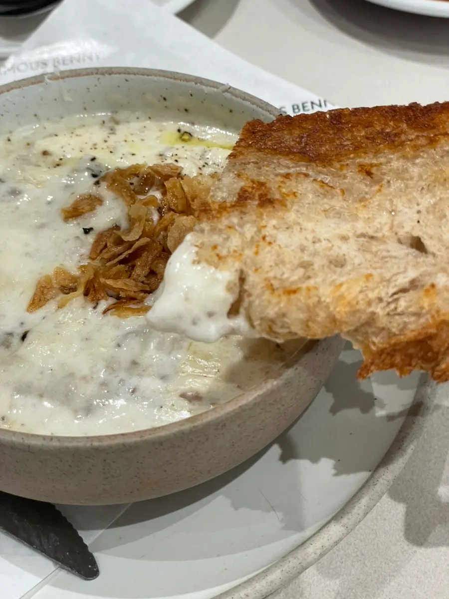 Mushroom soup served with brunch