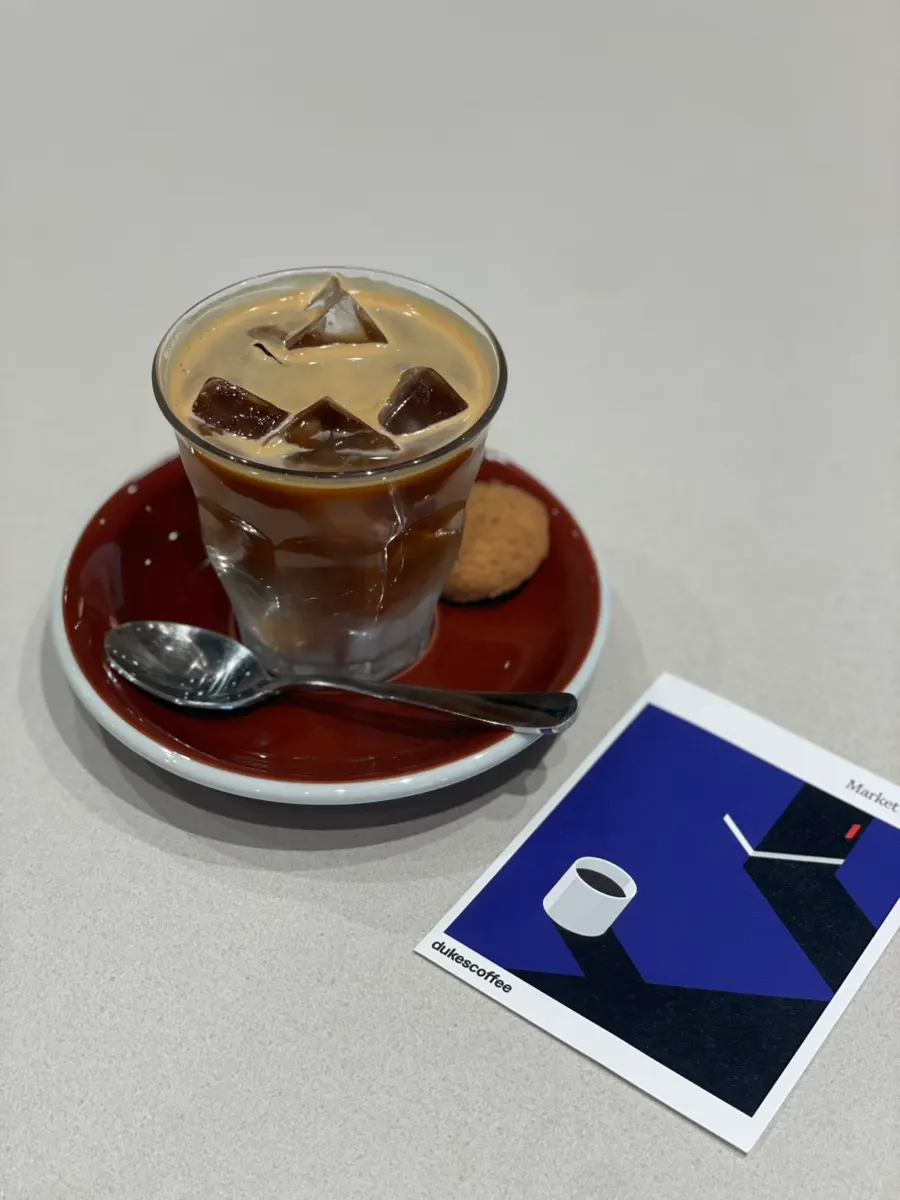 Iced flat white