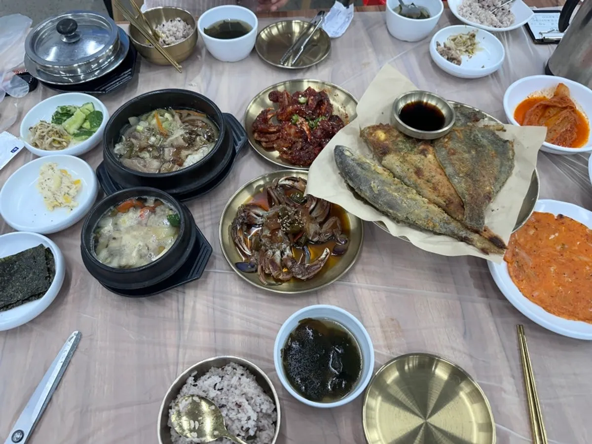 Main photo of Deodo Gejang, a crab restaurant near Tongdosa in Yangsan