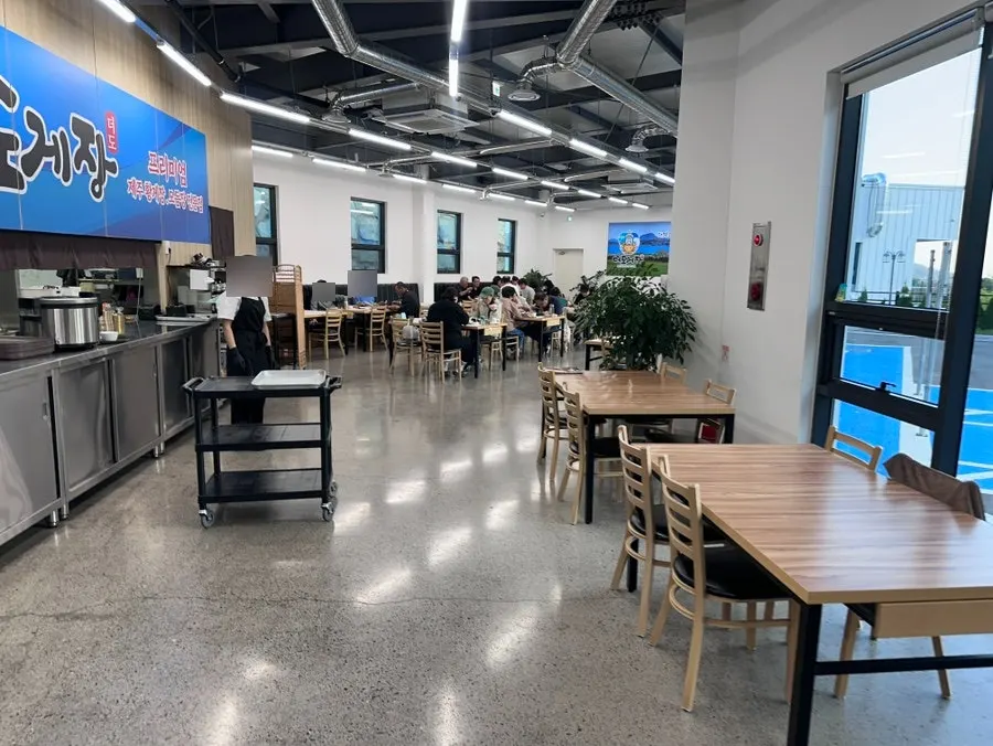 Clean interior of Deodo Gejang