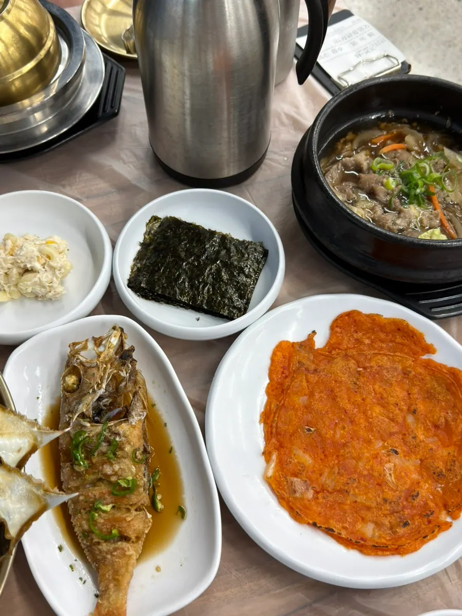 Ttukbaegi bulgogi at Deodo Gejang