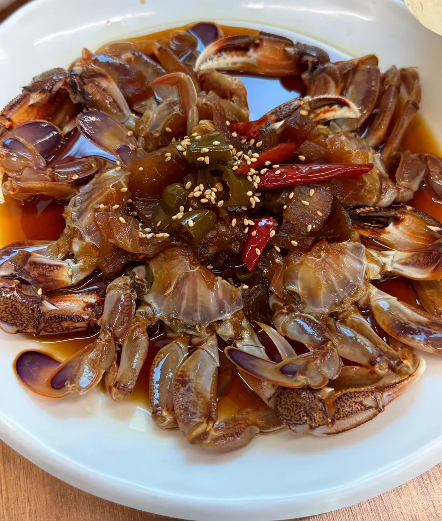 Soy crab made with Jeju yellow crab