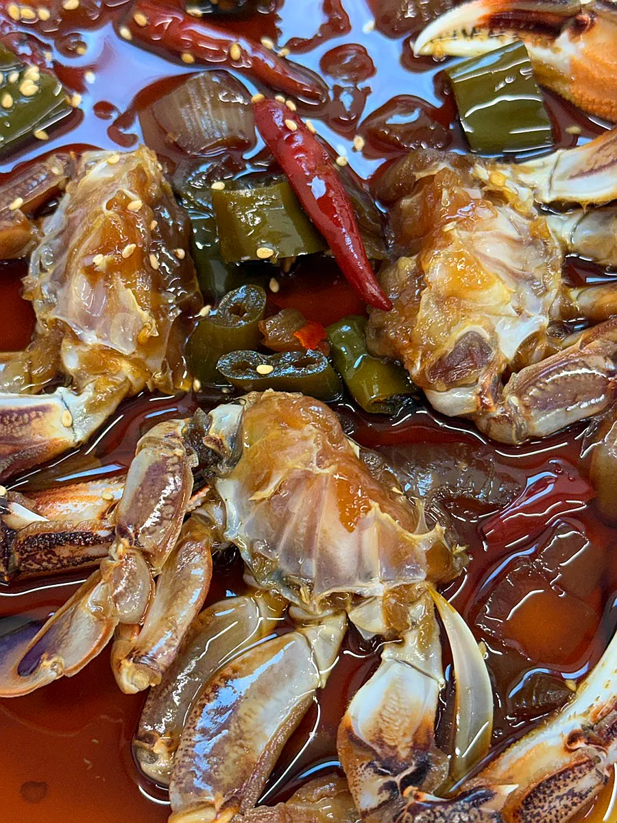 Soy crab with warm pot rice