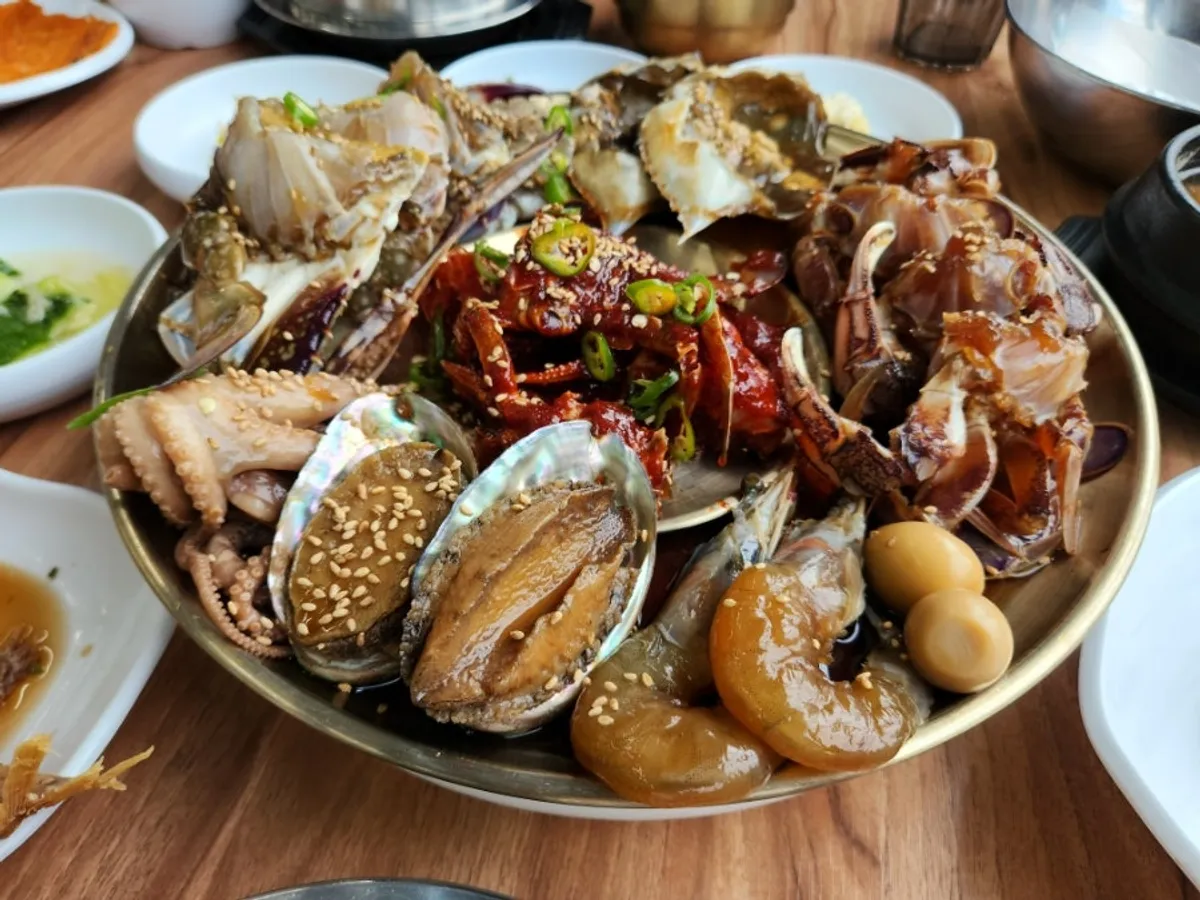 더도게장 모듬장 영양솥밥 메뉴 안내