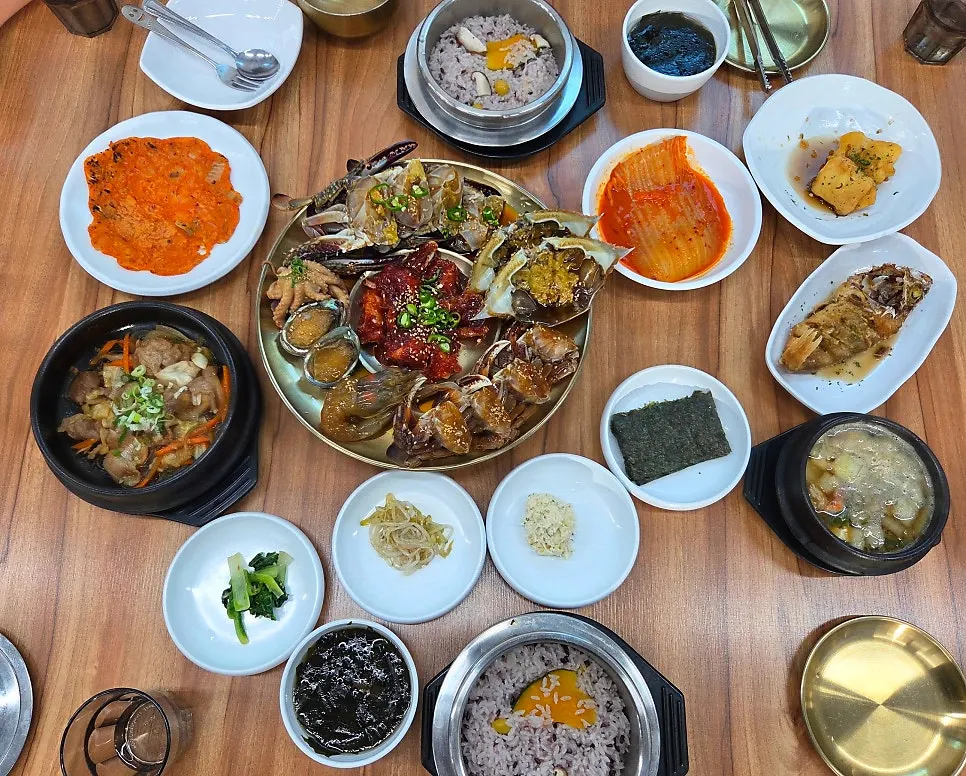 모듬장 영양솥밥 한상차림