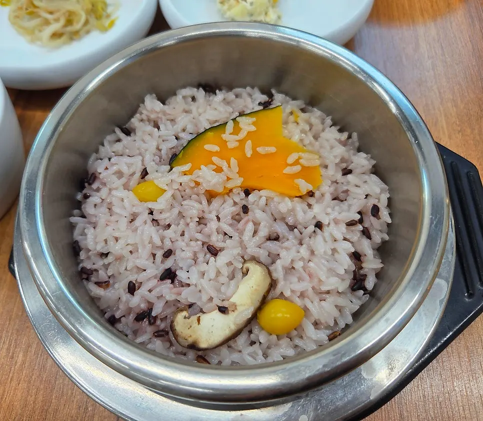 김치전과 김치찜 반찬