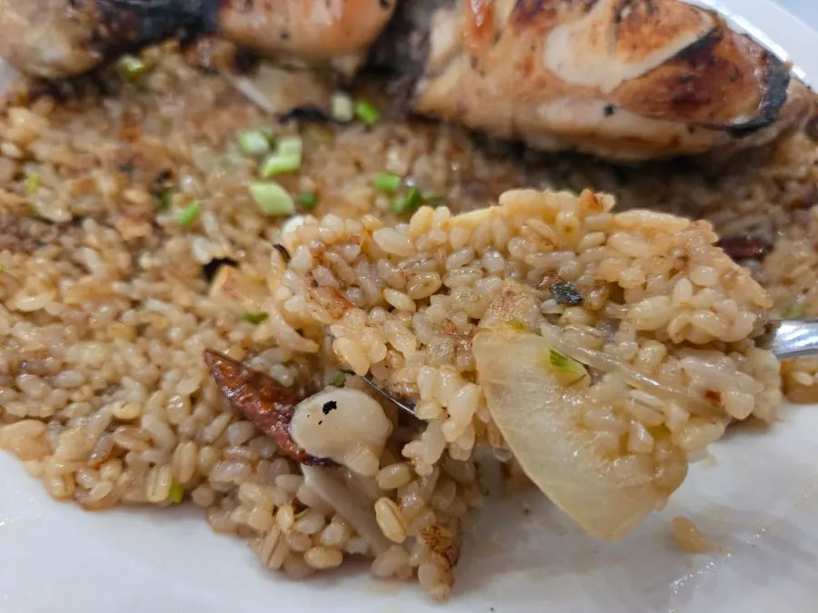 쿵파오 치킨 필라프 메뉴
